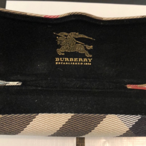 Authentic Burberry Prescription glasses - Picture 4 of 4